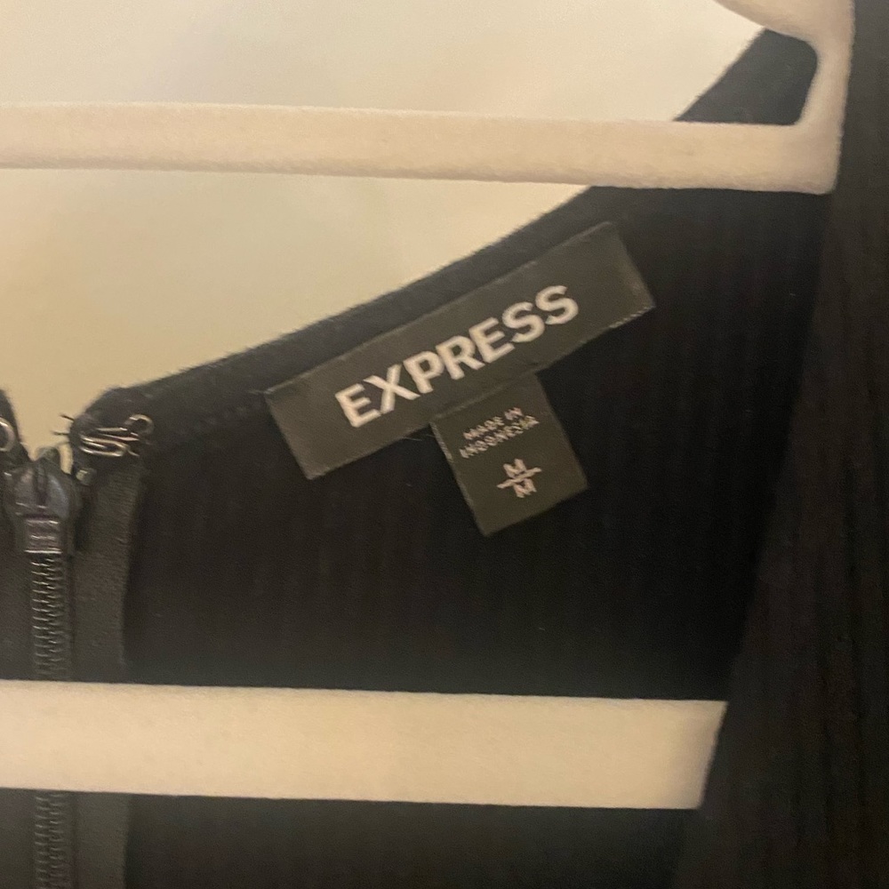 Express Work Dress - Picture 3 of 9